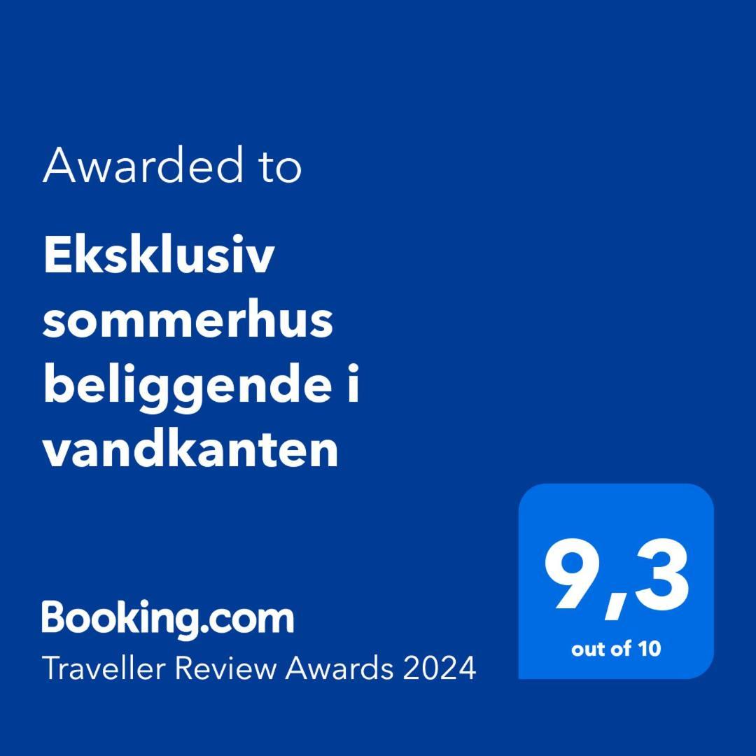 Eksklusiv Sommerhus Beliggende I Vandkanten 蒙克博 外观 照片